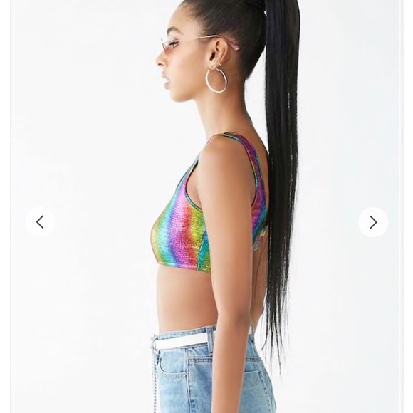 Textured Colorblock Crop Top - Picture 2 of 5